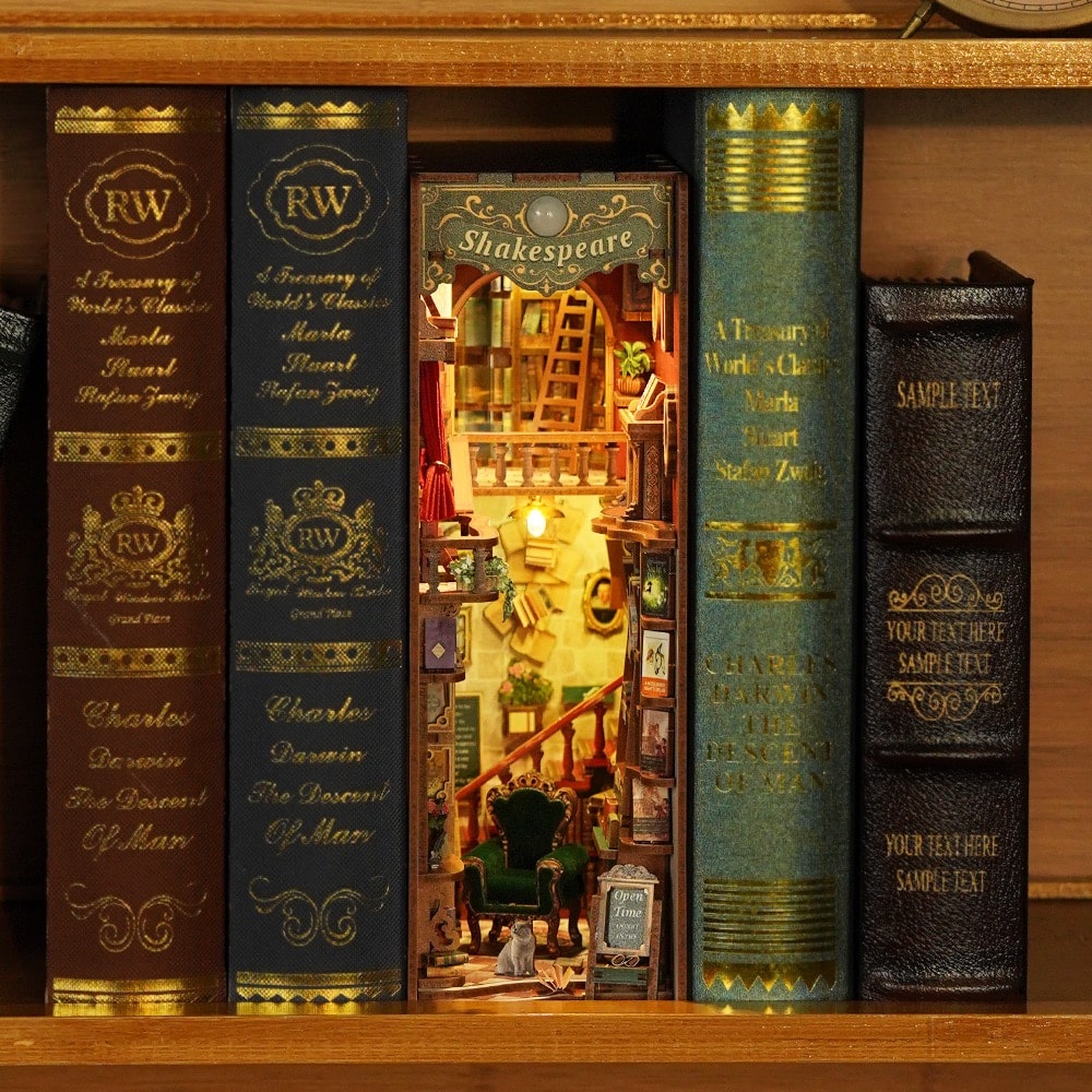 Tonecheer - 3D Book Nook Puzzle with LED - Left Bank Bookstore