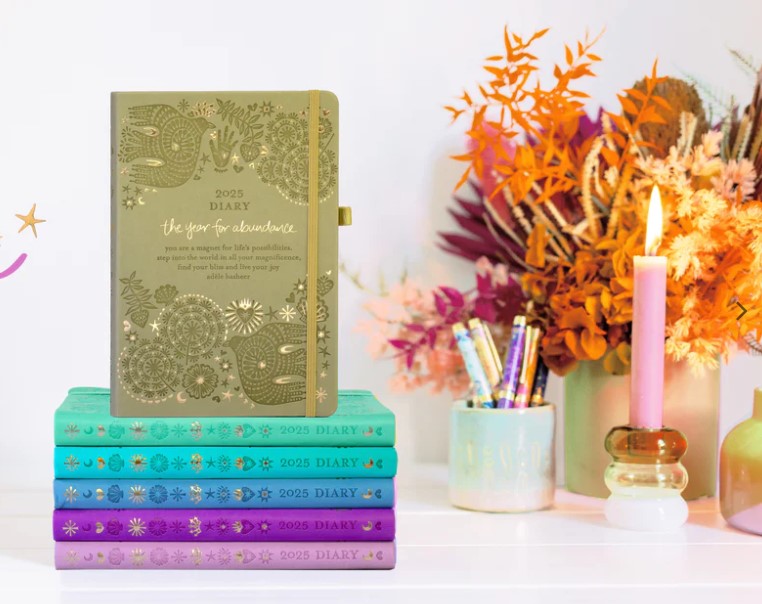 Intrinsic 2025 Diary's: Your Personal Journey to Self-Discovery