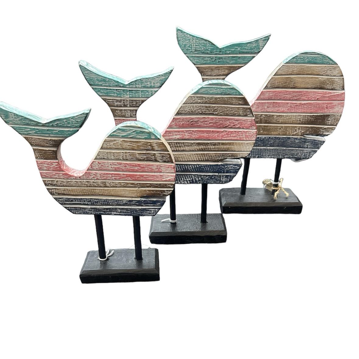 Hanmade Wooden Whale Smaill