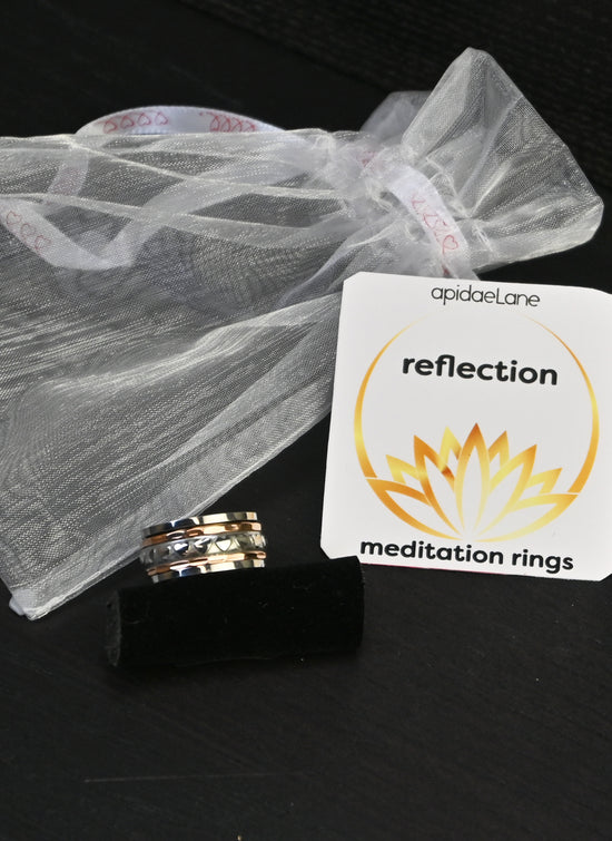 Apidaelane - Meditation Ring Reflection [sz:size 9]