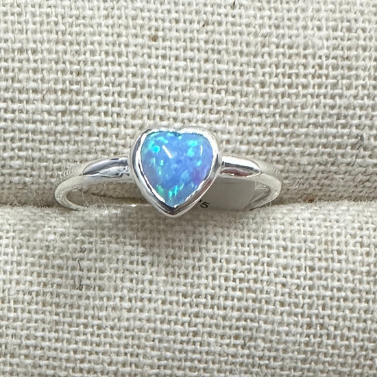 Ring Resin Opal Heart Blue [Sz:7]