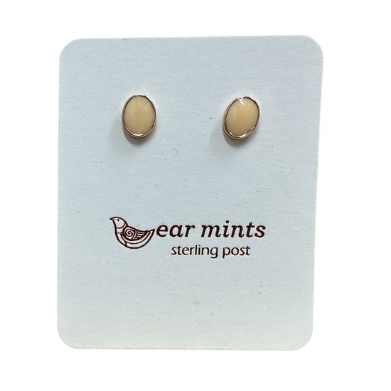 Fabienne - Earrings Studs Enamel Oval Peach [Col:Rose]