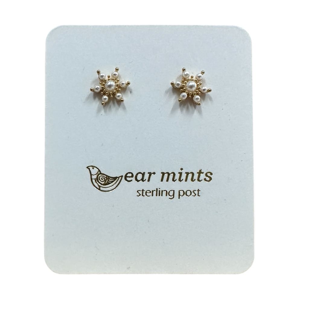 Fabienne - Earrings Studs Snowflake Pearl [Col:Gold]