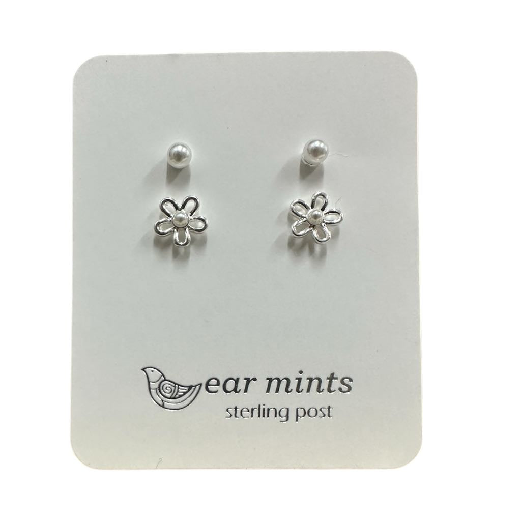Fabienne - Earrings Studs Pearl & Flower [Col:Silver]