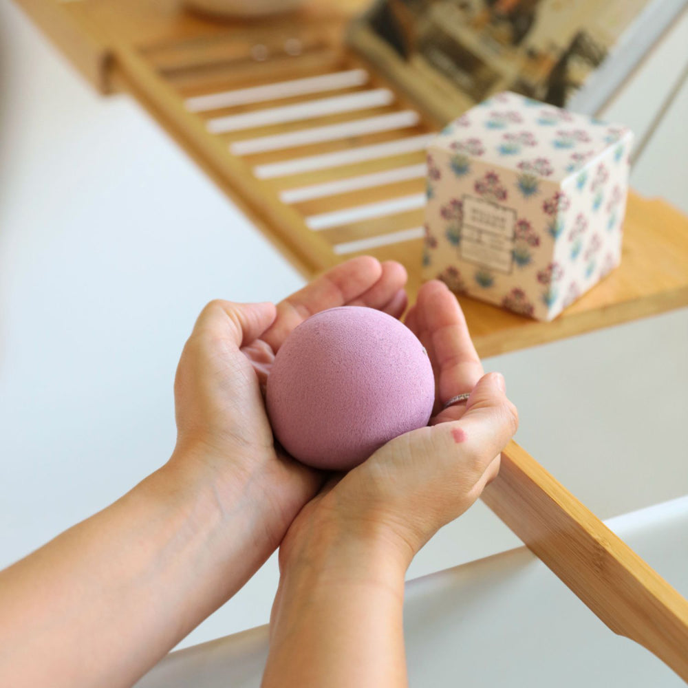 William Morris at Home |  Beautiful Sleep Lavender Bath Bomb