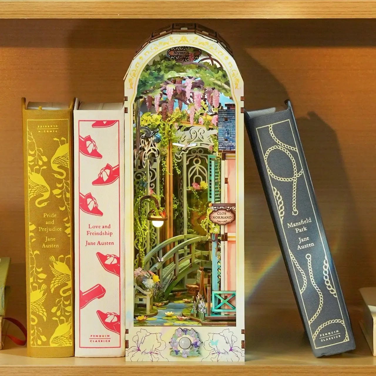 Tonecheer | 3D Book Nook Puzzle with LED | Giverny Garden